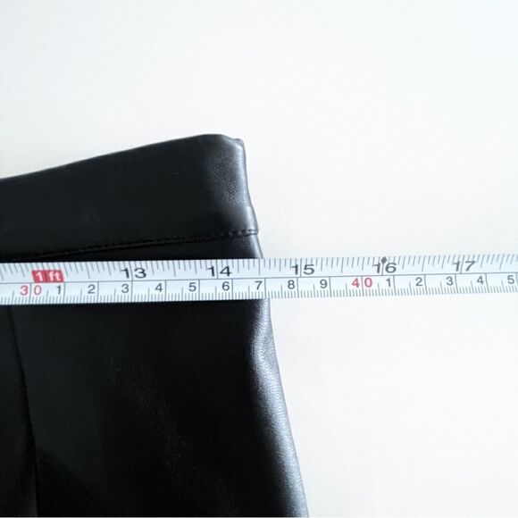 Missguided Slanted Faux Leather Wrap Black Mini Skirt Vegan Women's 6 - Picture 8 of 9